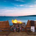 Alaçatı Beach Resort *