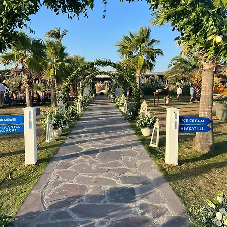 Alacati Beach Resort *