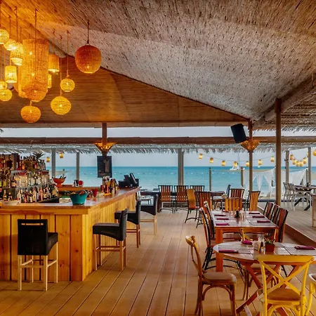 Alacati Beach Resort Hotel Alaçatı