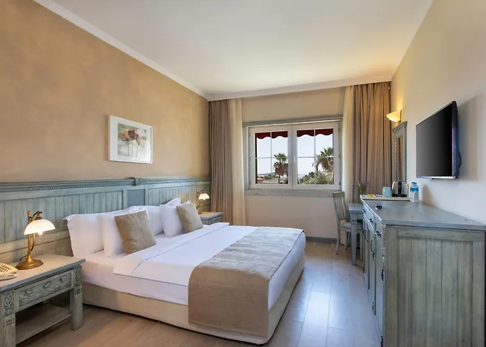 Alacati Beach Resort Алачати